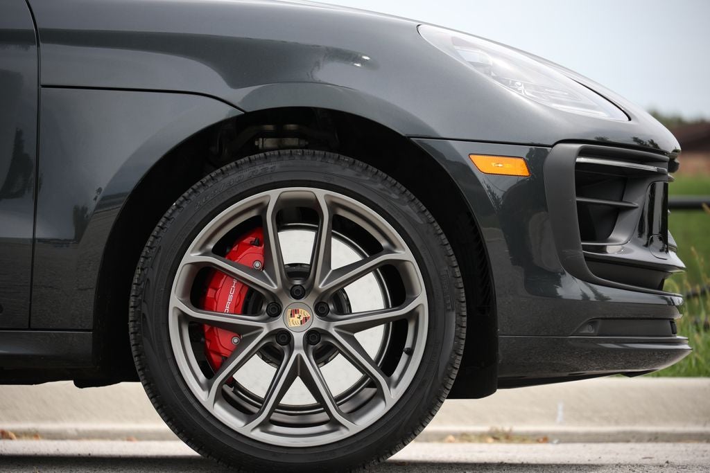 2025 Porsche Macan GTS