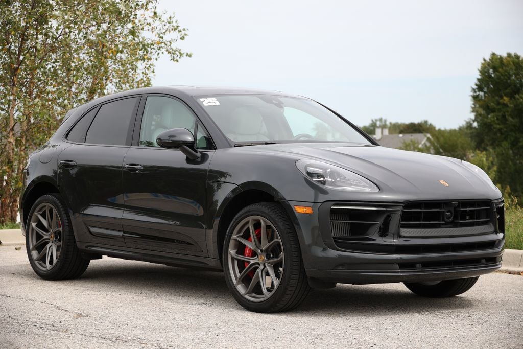 2025 Porsche Macan GTS