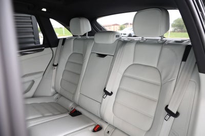 2025 Porsche Macan GTS