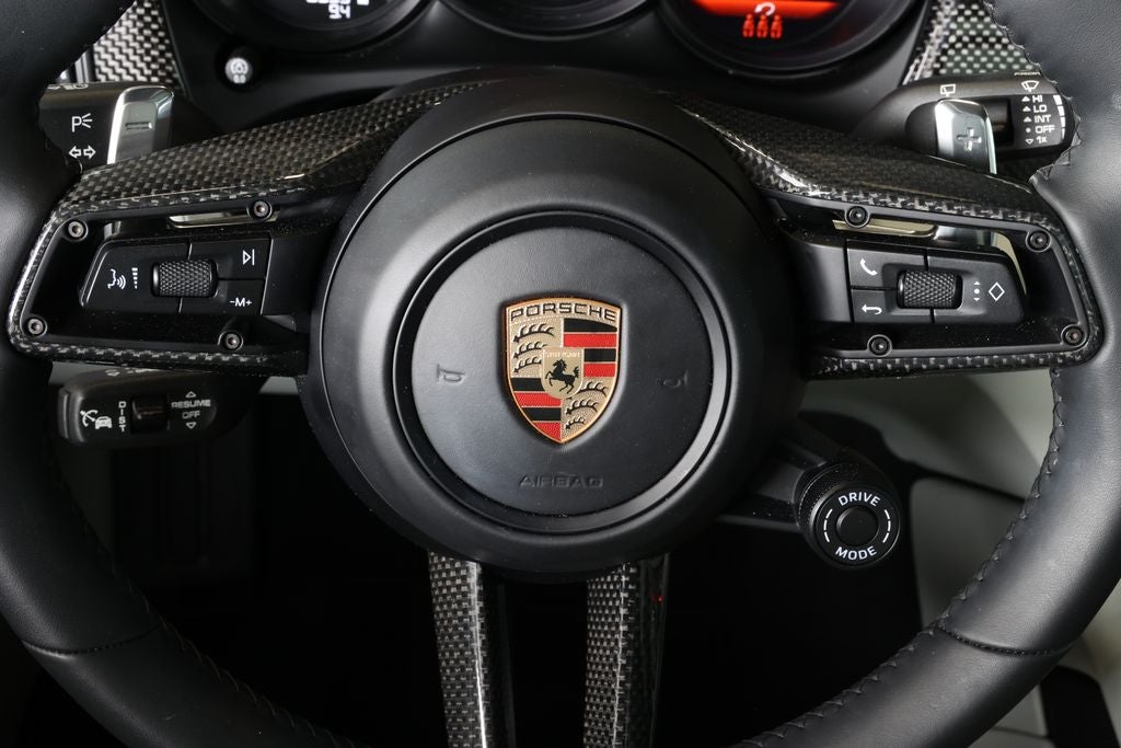 2025 Porsche Macan GTS