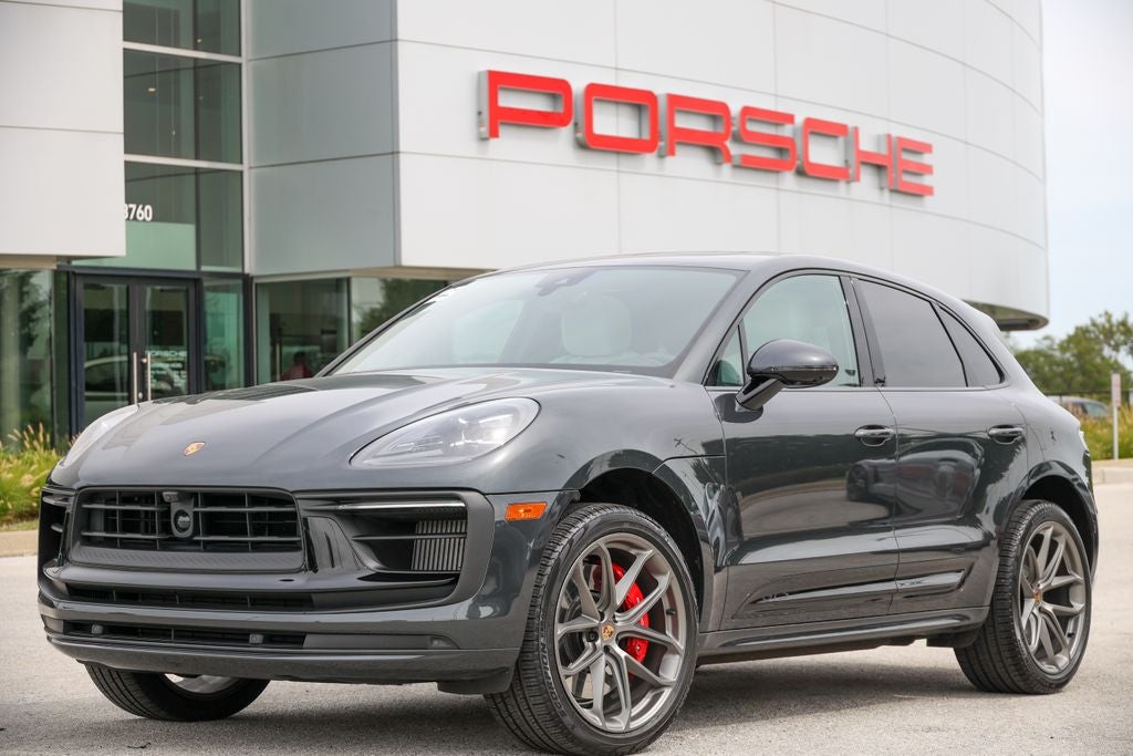 2025 Porsche Macan GTS
