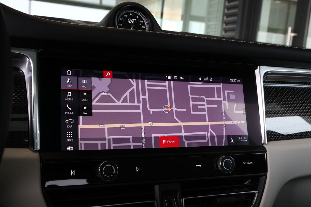 2025 Porsche Macan GTS