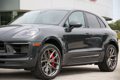 2025 Porsche Macan GTS