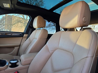 2022 Porsche Macan S