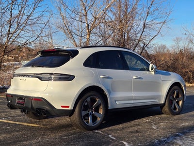 2022 Porsche Macan S