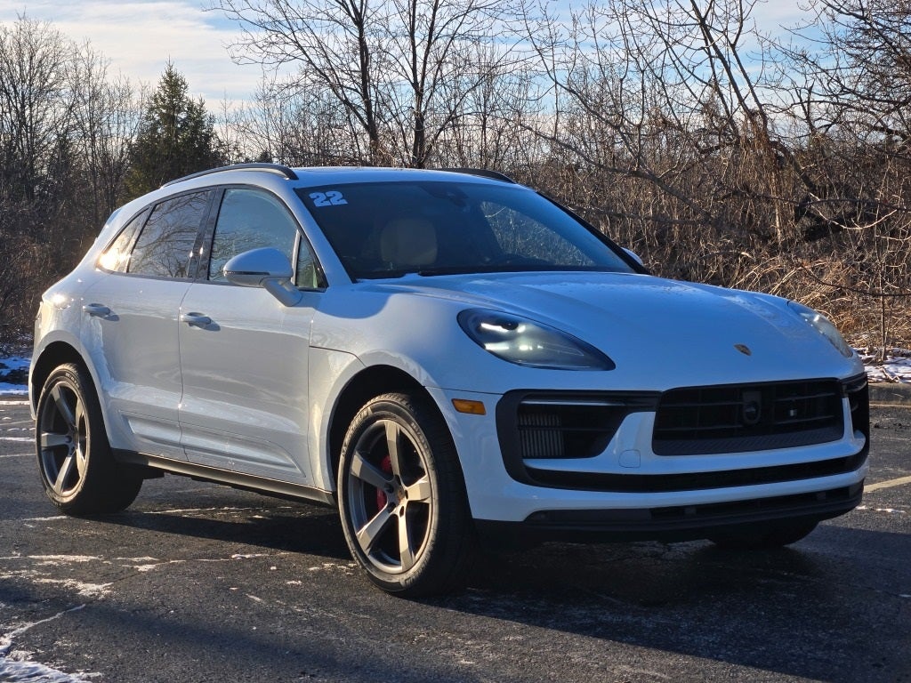 2022 Porsche Macan S