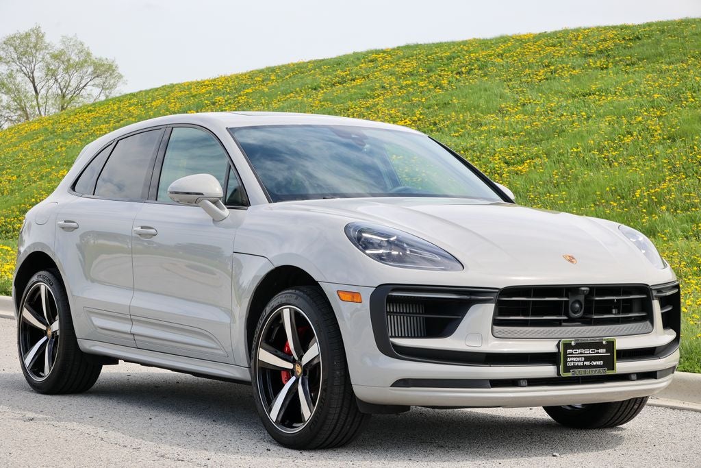 2025 Porsche Macan S