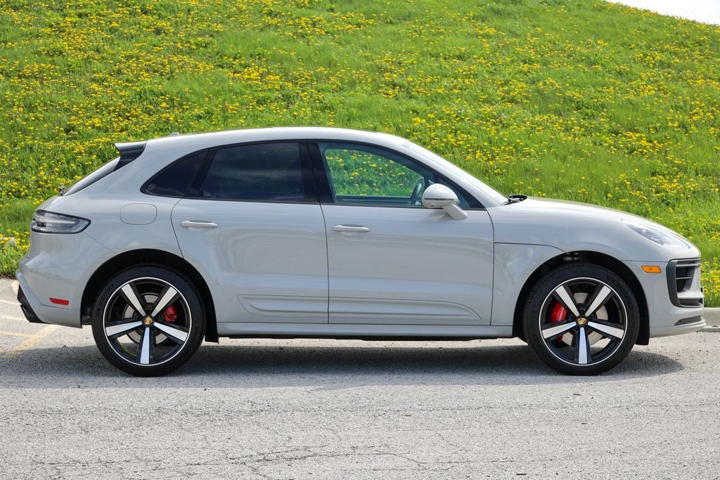 2025 Porsche Macan S