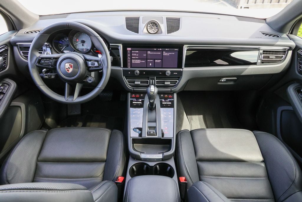 2025 Porsche Macan S