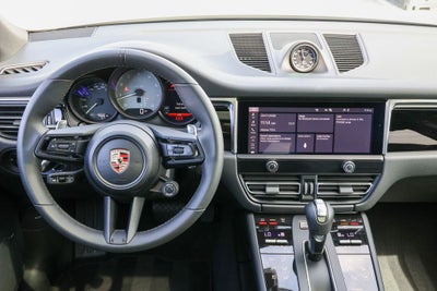 2025 Porsche Macan S