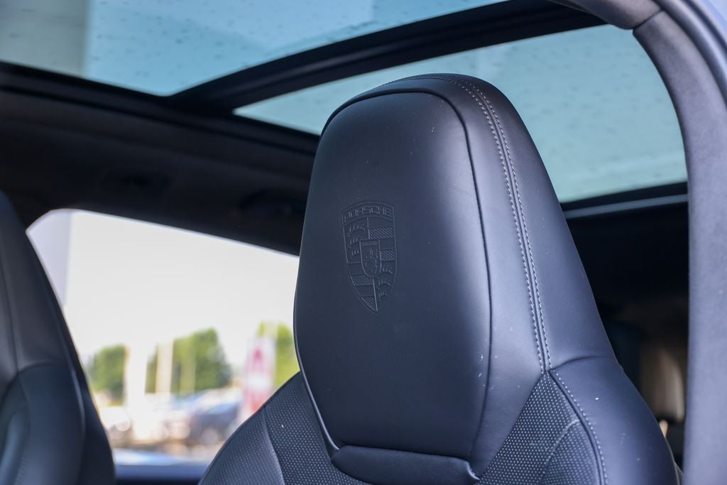 2025 Porsche Cayenne GTS