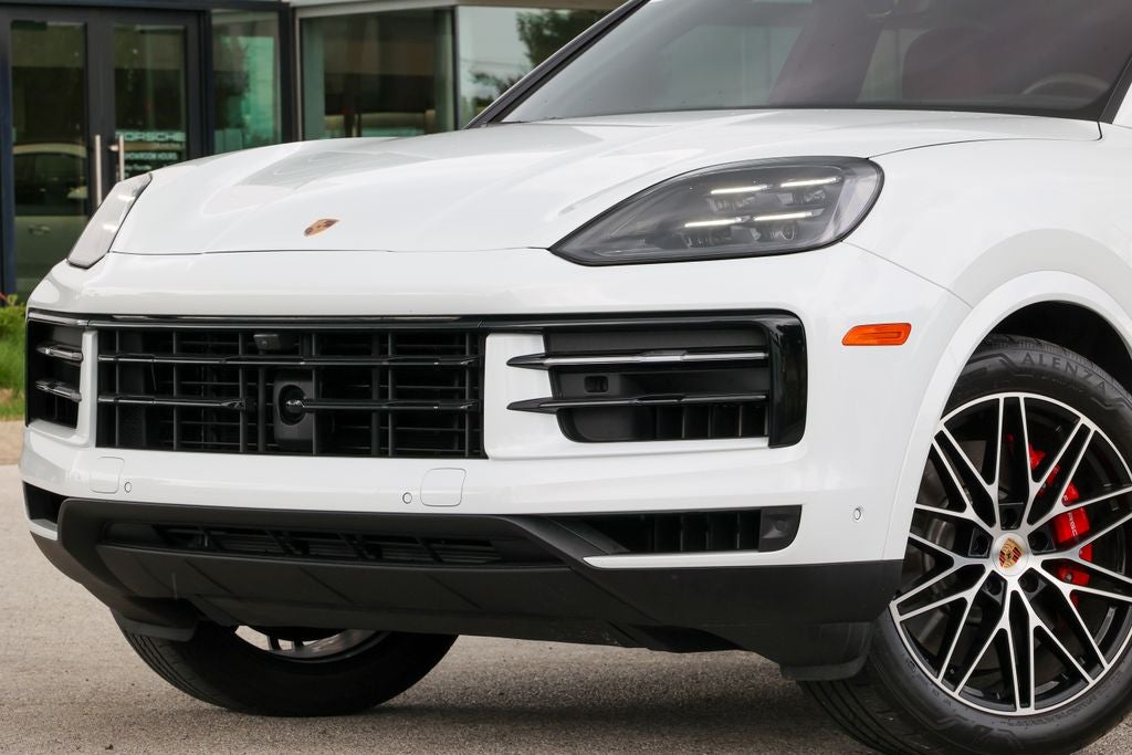 2025 Porsche Cayenne S