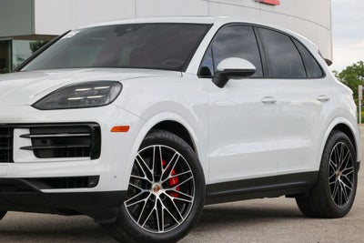2025 Porsche Cayenne S