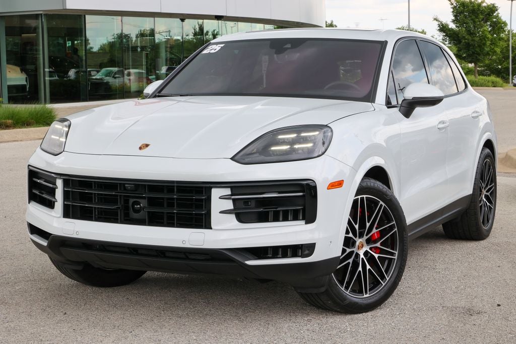 2025 Porsche Cayenne S