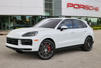 2025 Porsche Cayenne S