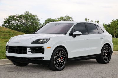 2025 Porsche Cayenne S