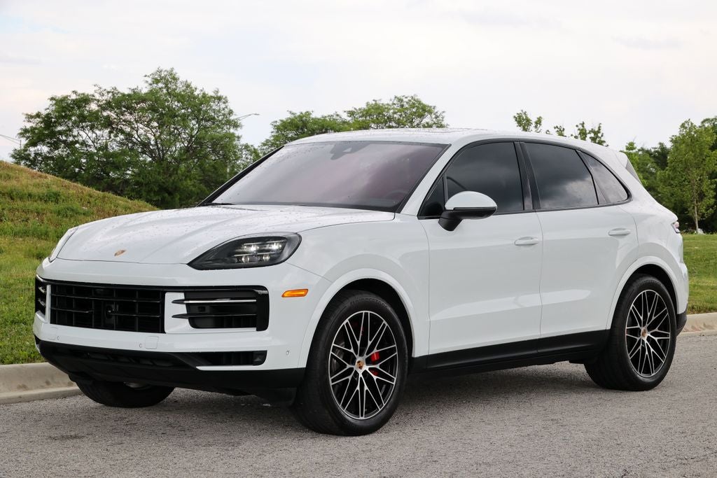 2025 Porsche Cayenne S
