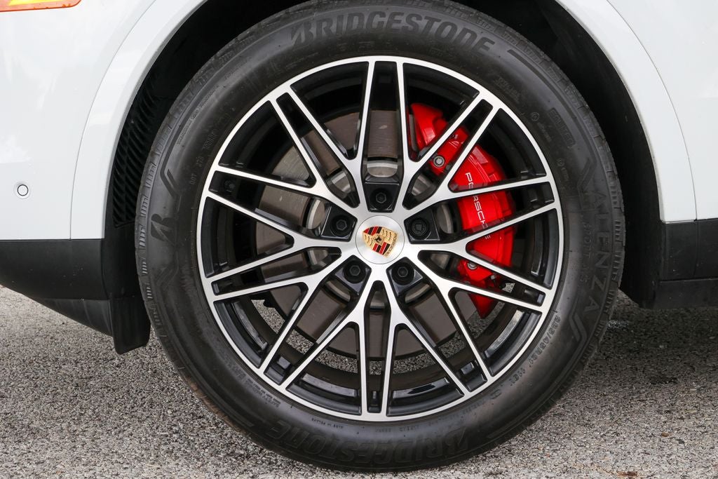 2025 Porsche Cayenne S