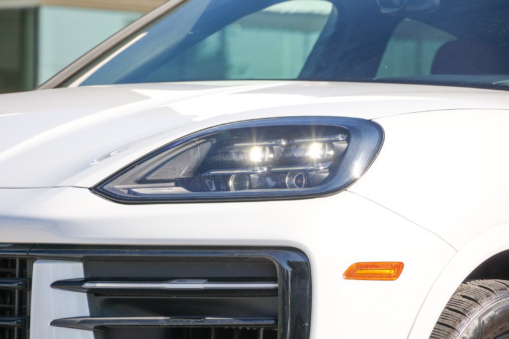 2026 Porsche Cayenne Coupe Base