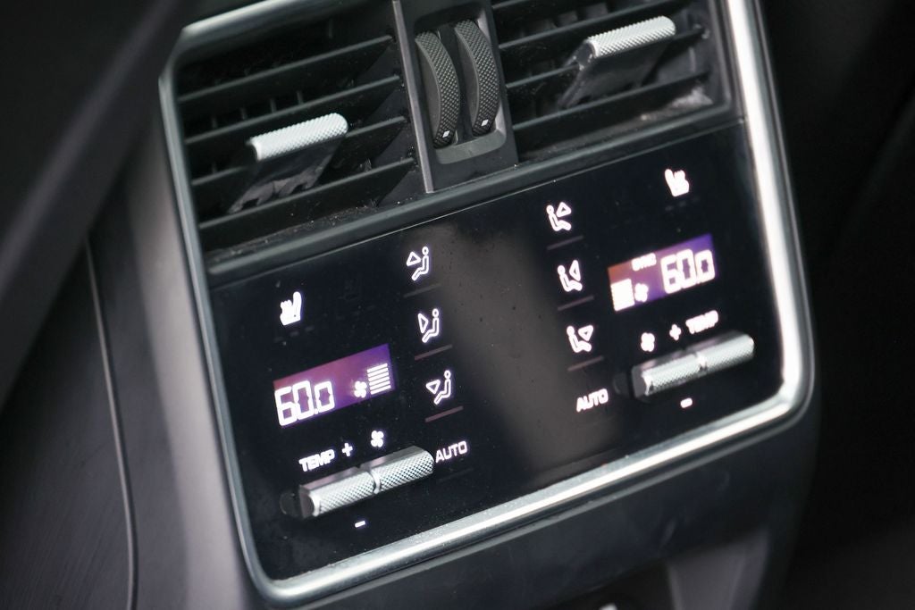 2023 Porsche Cayenne Coupe Base