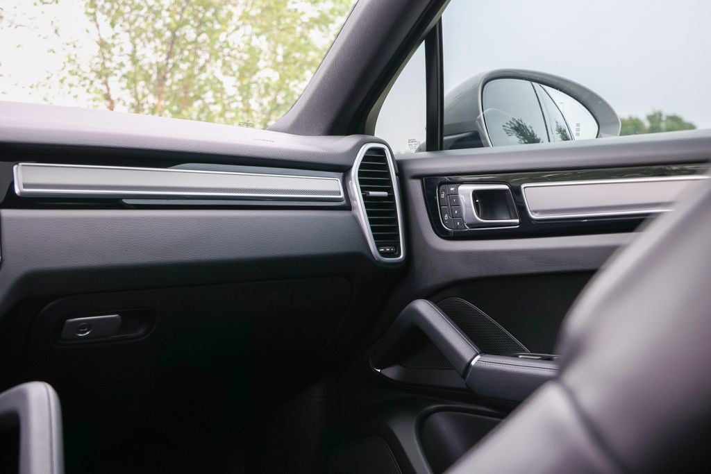 2023 Porsche Cayenne Coupe Base