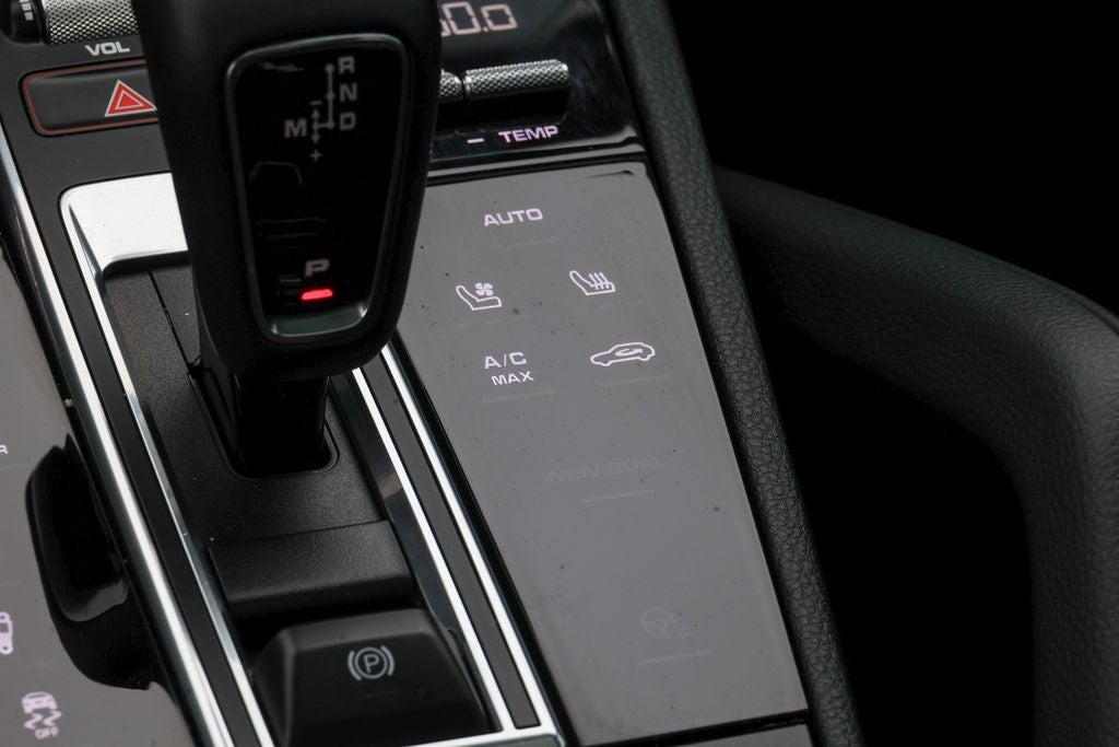2023 Porsche Cayenne Coupe Base