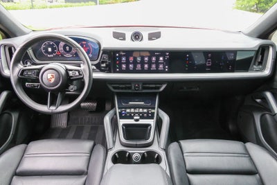 2024 Porsche Cayenne Coupe Base