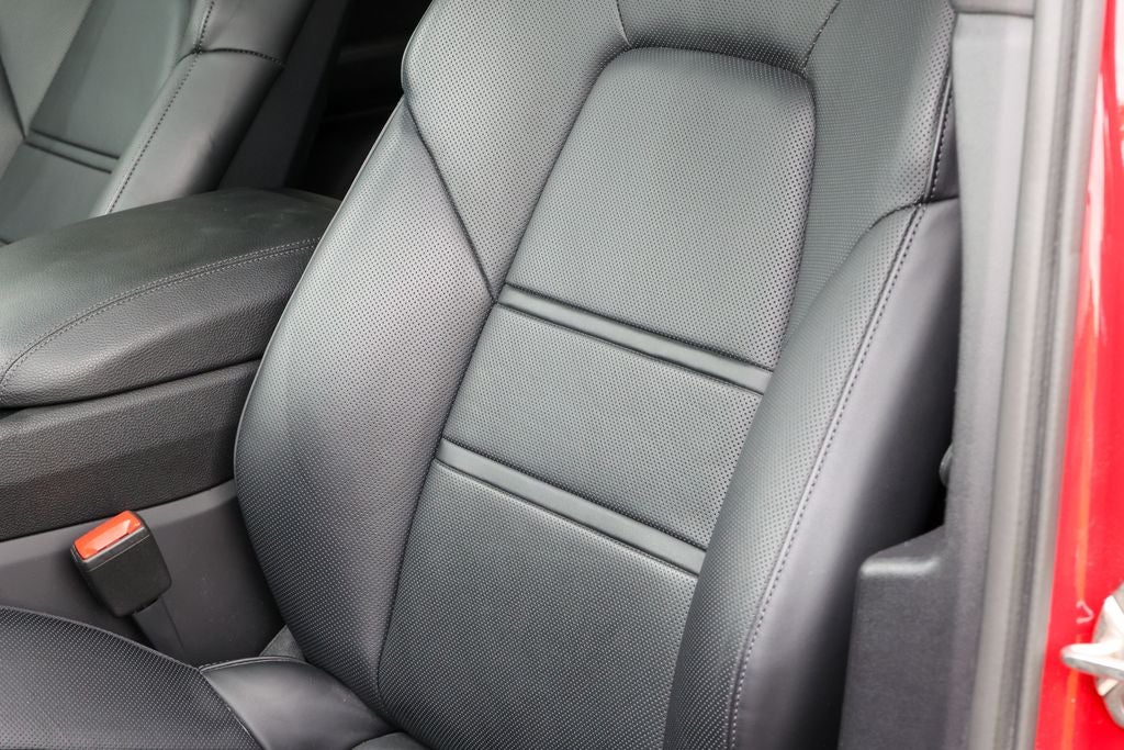 2024 Porsche Cayenne Coupe Base