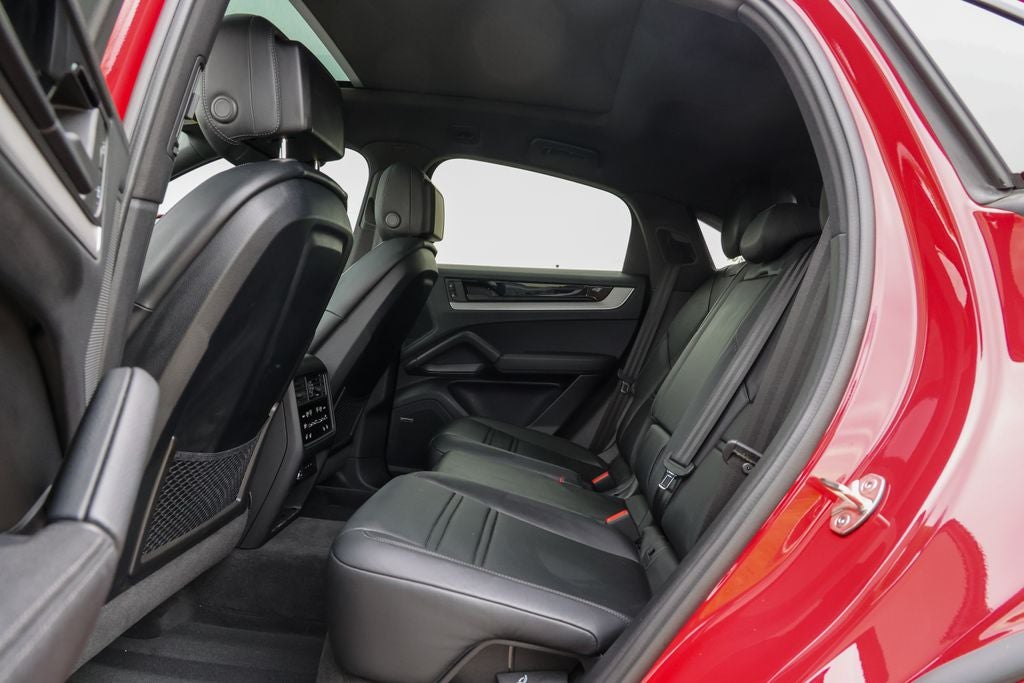 2024 Porsche Cayenne Coupe Base