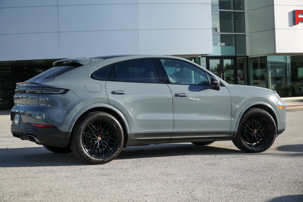2026 Porsche Cayenne Coupe Base
