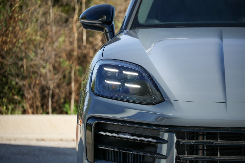 2026 Porsche Cayenne Coupe Base