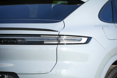 2026 Porsche Cayenne Coupe Base