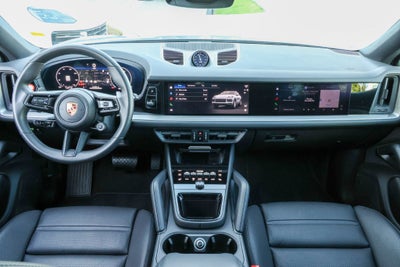 2026 Porsche Cayenne Coupe Base