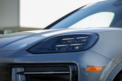 2026 Porsche Cayenne Coupe Base