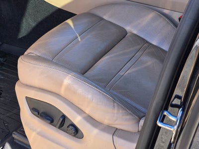 2023 Porsche Cayenne Coupe Platinum Edition