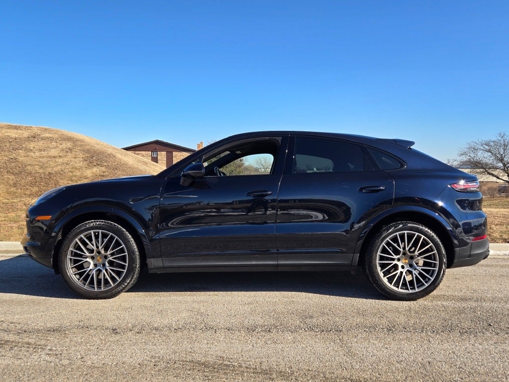 2023 Porsche Cayenne Coupe Platinum Edition