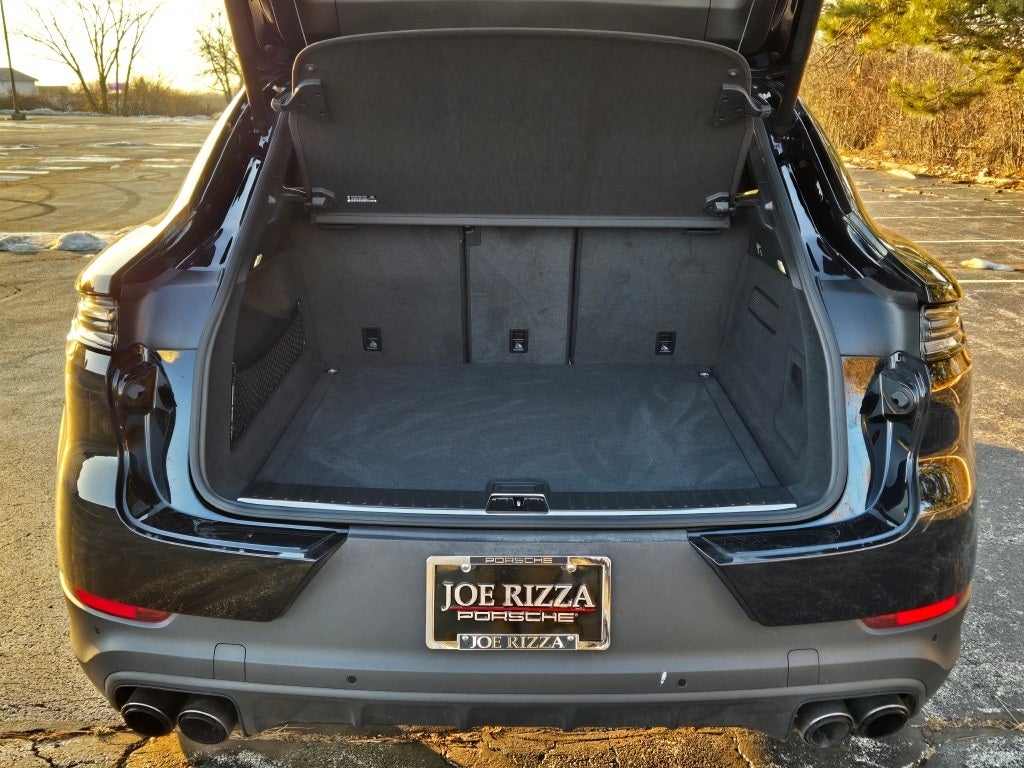 2025 Porsche Cayenne Coupe Base