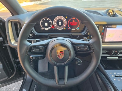 2025 Porsche Cayenne Coupe Base