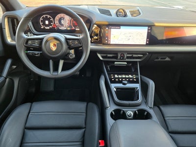 2025 Porsche Cayenne Coupe Base