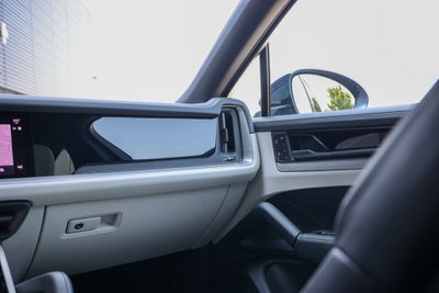2026 Porsche Cayenne Coupe Base