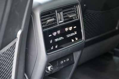 2026 Porsche Cayenne Coupe Base