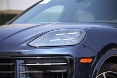 2026 Porsche Cayenne Coupe Base
