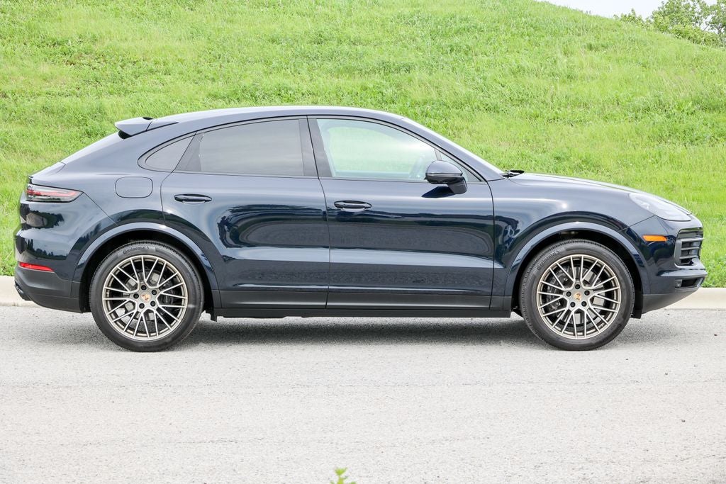 2023 Porsche Cayenne Coupe Platinum Edition