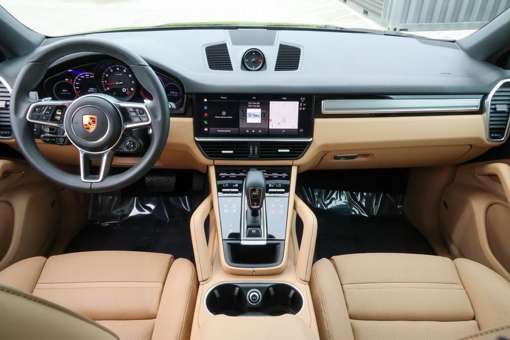 2023 Porsche Cayenne Coupe Platinum Edition