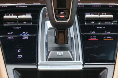 2023 Porsche Cayenne Coupe Platinum Edition