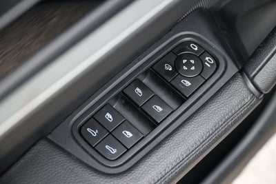 2024 Porsche Cayenne Coupe Base