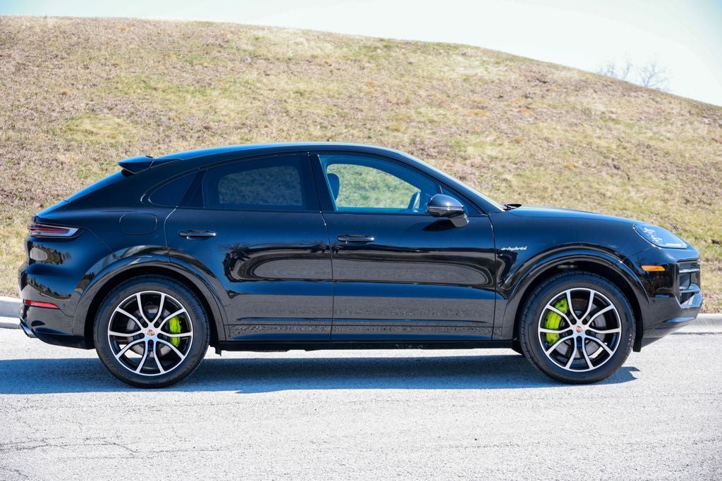 2025 Porsche Cayenne E-Hybrid Coupe Base