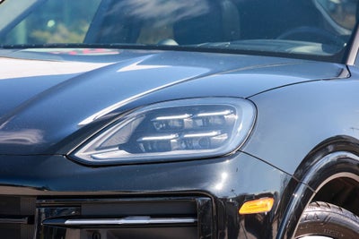 2025 Porsche Cayenne E-Hybrid Coupe Base