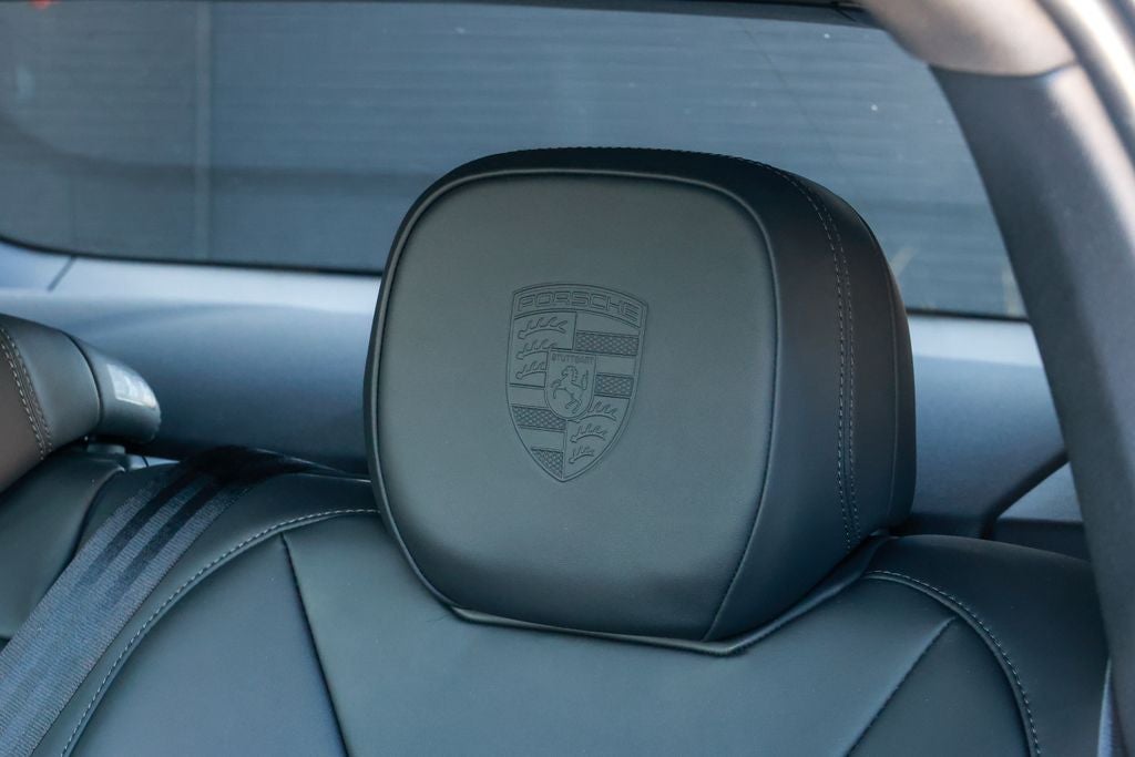 2025 Porsche Cayenne E-Hybrid Coupe Base