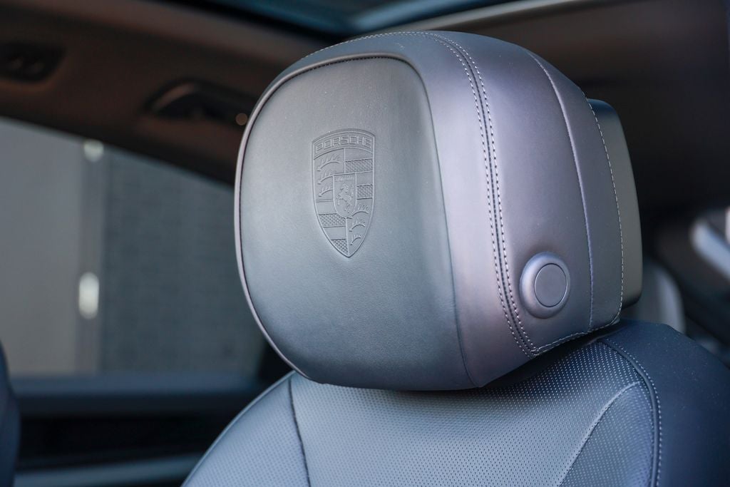 2025 Porsche Cayenne E-Hybrid Coupe Base